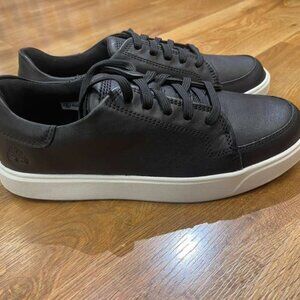 TIMBERLAND MEN'S EMERSON STRECT LOW LACE SNEAKER BLACK FULL GRAIN A6BVJ-W02